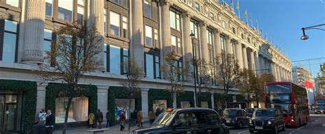 restaurants near selfridges london